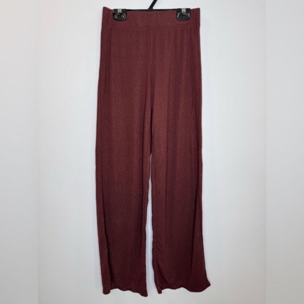 Elegant Burgundy Women's Pants